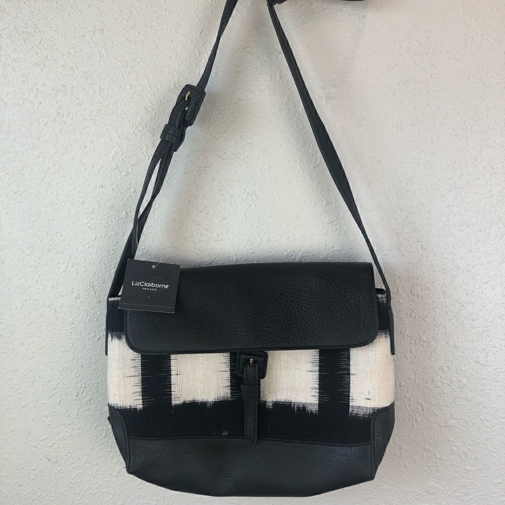 NWT Liz Claiborne Shoulder Purse